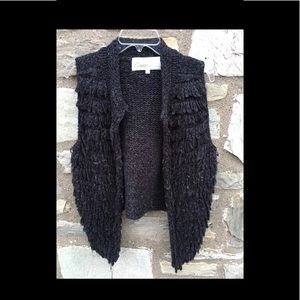 Curio Shaggy Knit Sweater Vest